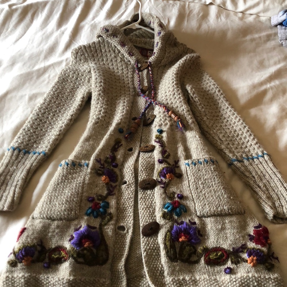 Women’s sweater